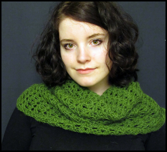 Potentilla Cowl