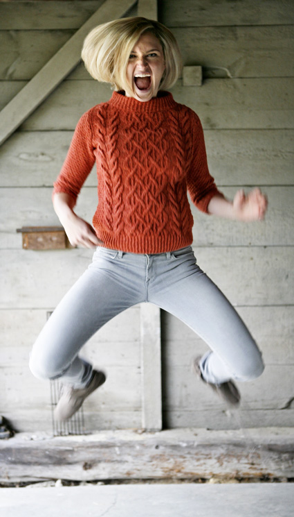 Beatnik free knitting pattern by Norah Gaughan in Berroco Remix