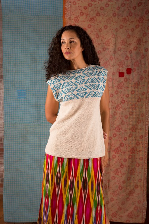 Heliotrope knitting pattern in Berroco Fuji