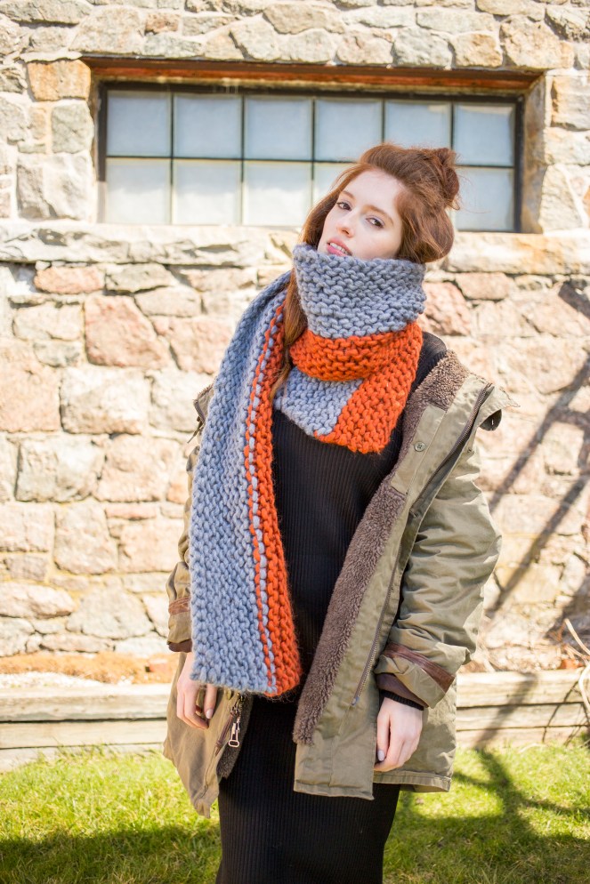 Dai scarf knitting pattern in Berroco Macro