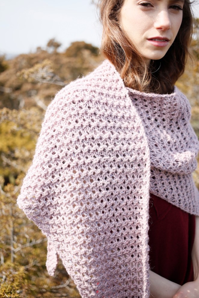 Trout Lily shawl knitting pattern in Berroco Tuscan Tweed