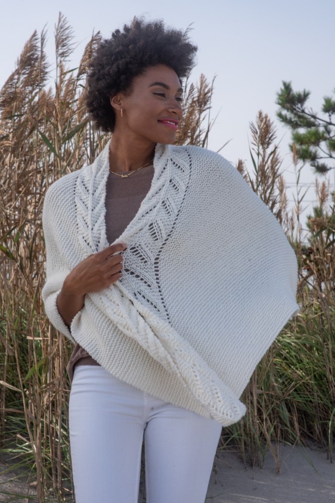 Peiros shawl knitting pattern in Berroco Vibe