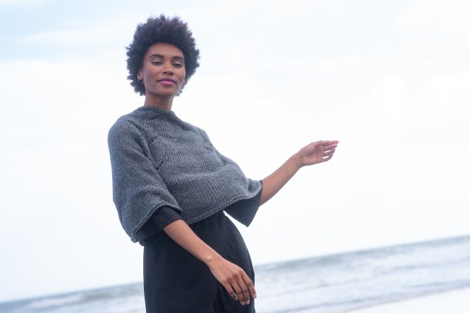 Tyria poncho knitting pattern in Berroco Vibe