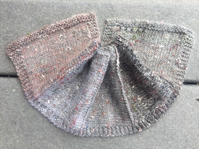 photo showing a swatch of berroco providence with langyarns lace